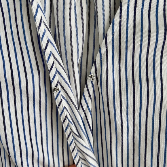 Madewell Wrap Blouse Striped Blue and White with Bow and Buttons Size XS - Picture 7 of 15